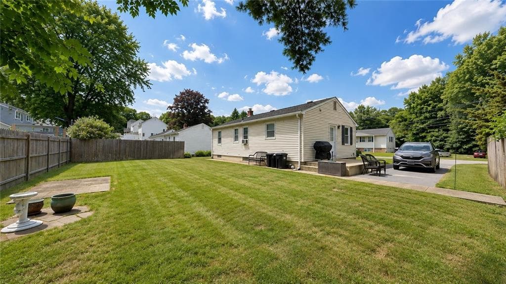 36 Rosemont Avenue photo 30