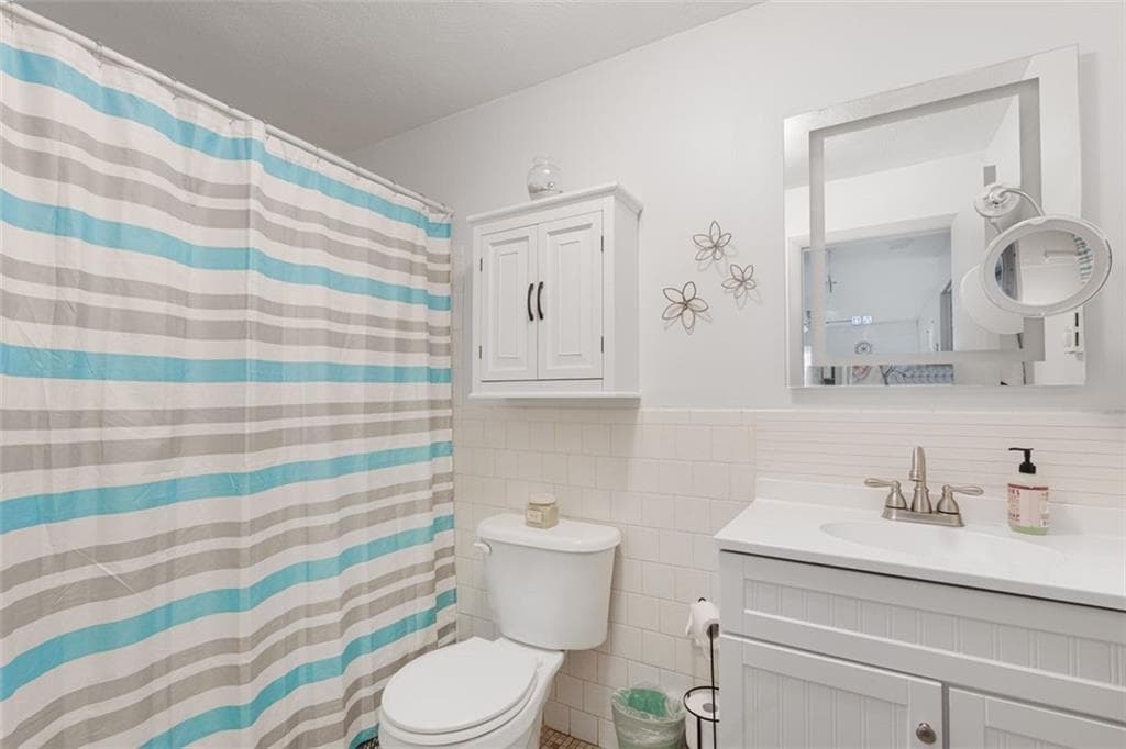 110 Pilgrim Parkway UNIT 6 photo 11