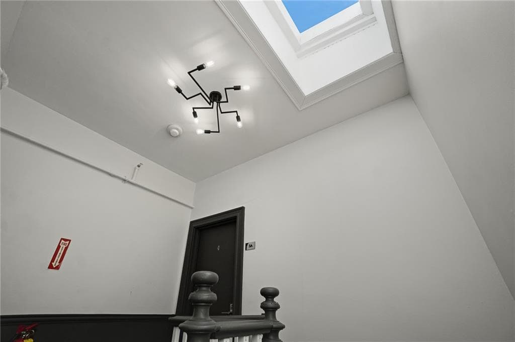 215 Broadway photo 16