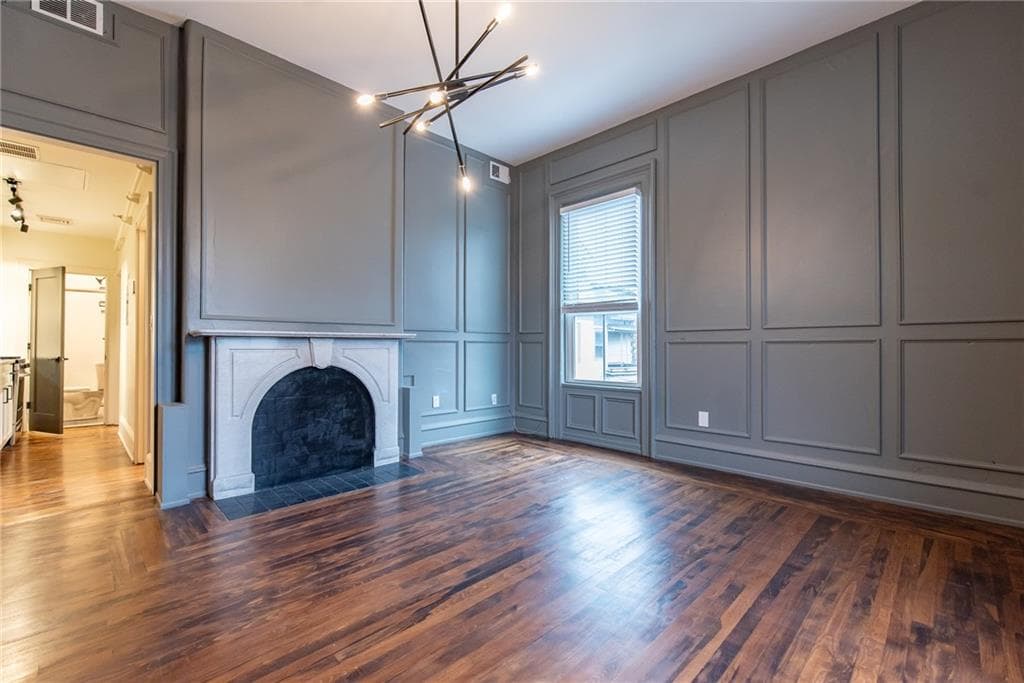 215 Broadway photo 31