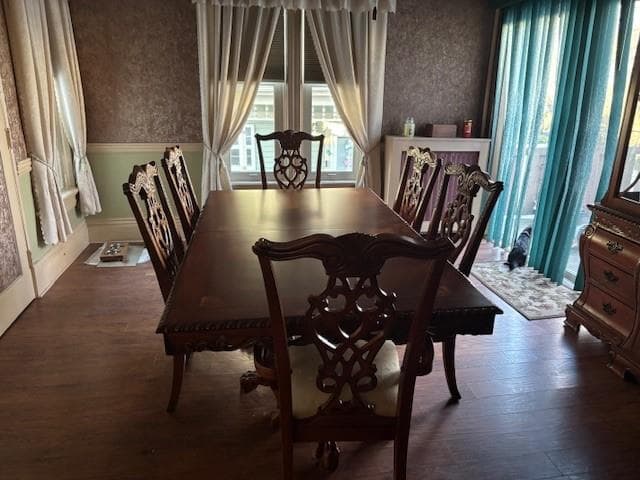 74 Maple Street photo 8