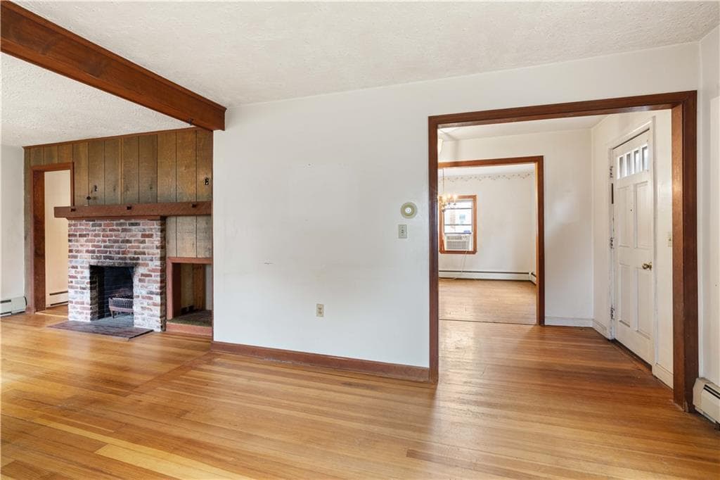 6 Hanley Lane photo 5