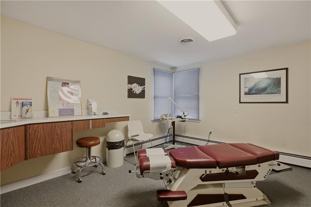 5544 Post Road photo 17