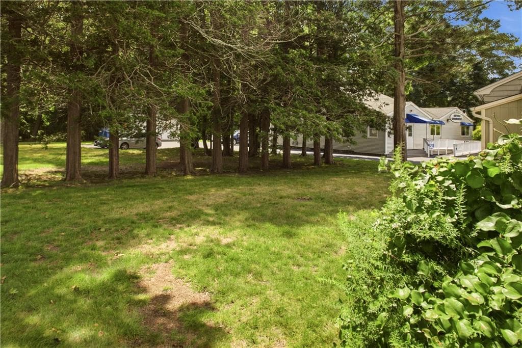 5544 Post Road photo 38
