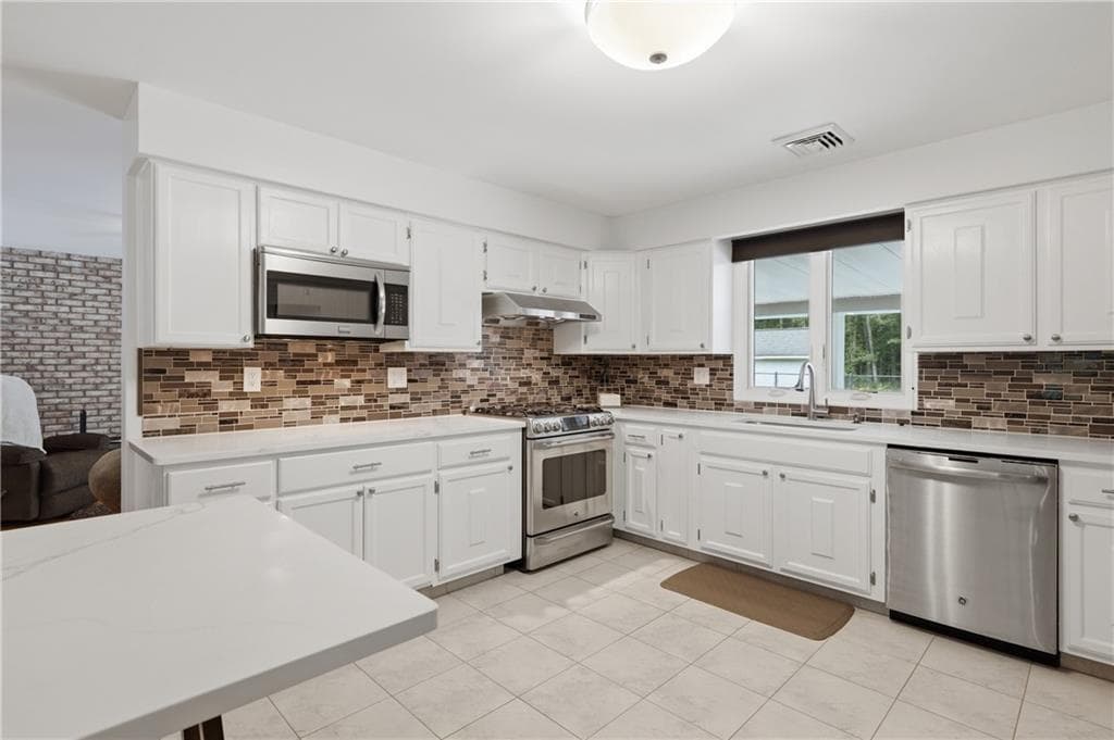 99 Sandy Brook Road photo 12