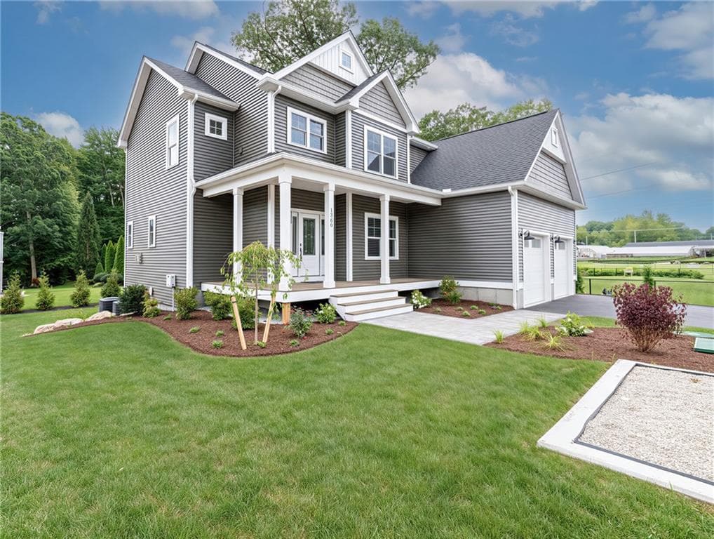 Single Family Residence at 1360 Scituate Avenue, Cranston, photo 2 of 41