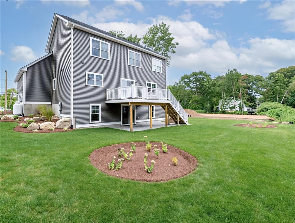 Single Family Residence at 1360 Scituate Avenue, Cranston, photo 34 of 41