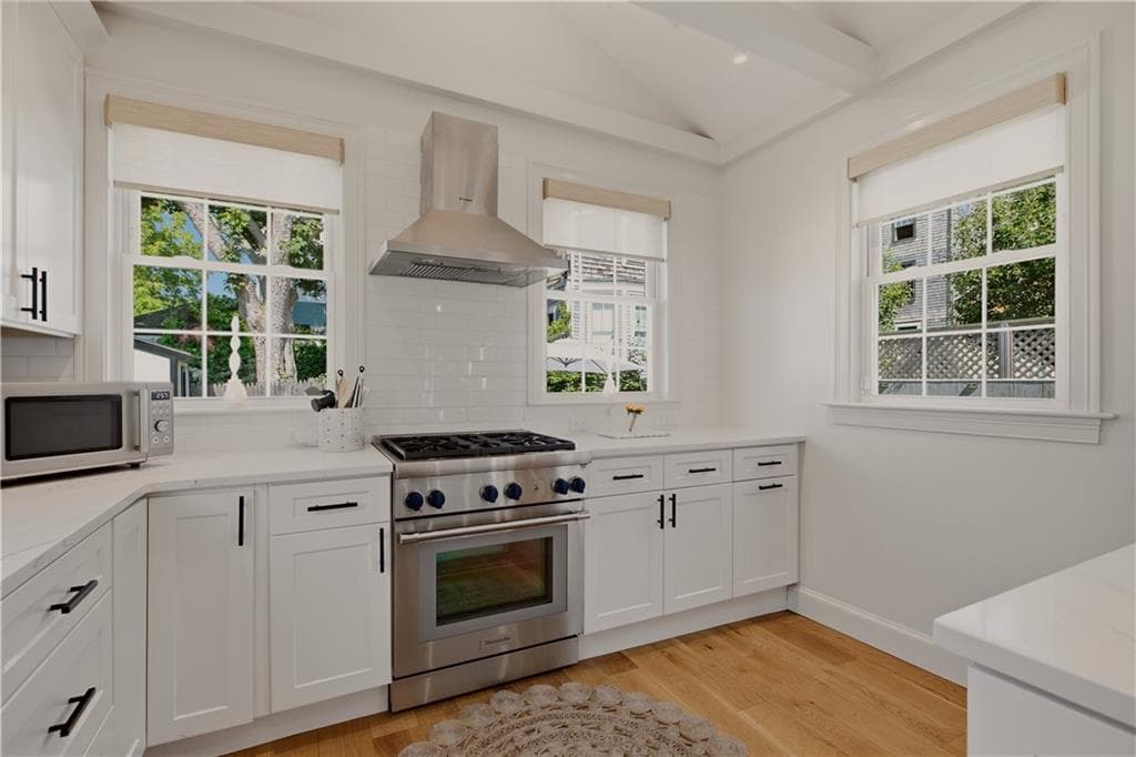 Single Family Residence at 14 Barney Street, Newport, photo 12 of 40