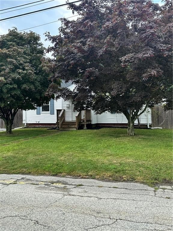 760 Fairfa Strawberry Field Road photo 2