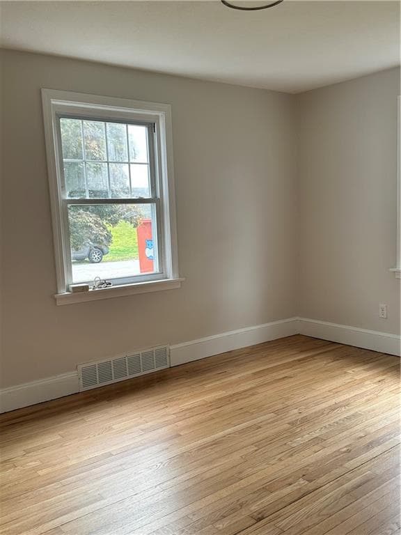 760 Fairfa Strawberry Field Road photo 6