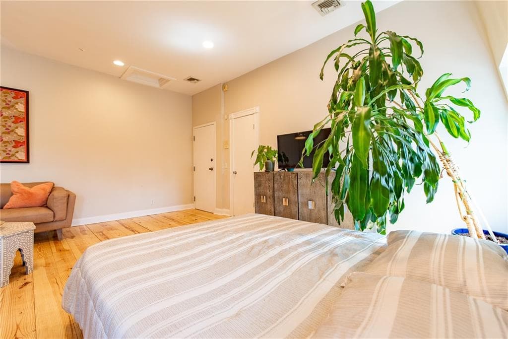 1403 Westminster Street UNIT E photo 17