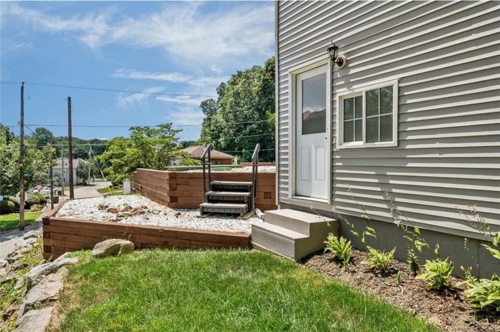 44 Dion Avenue photo 13