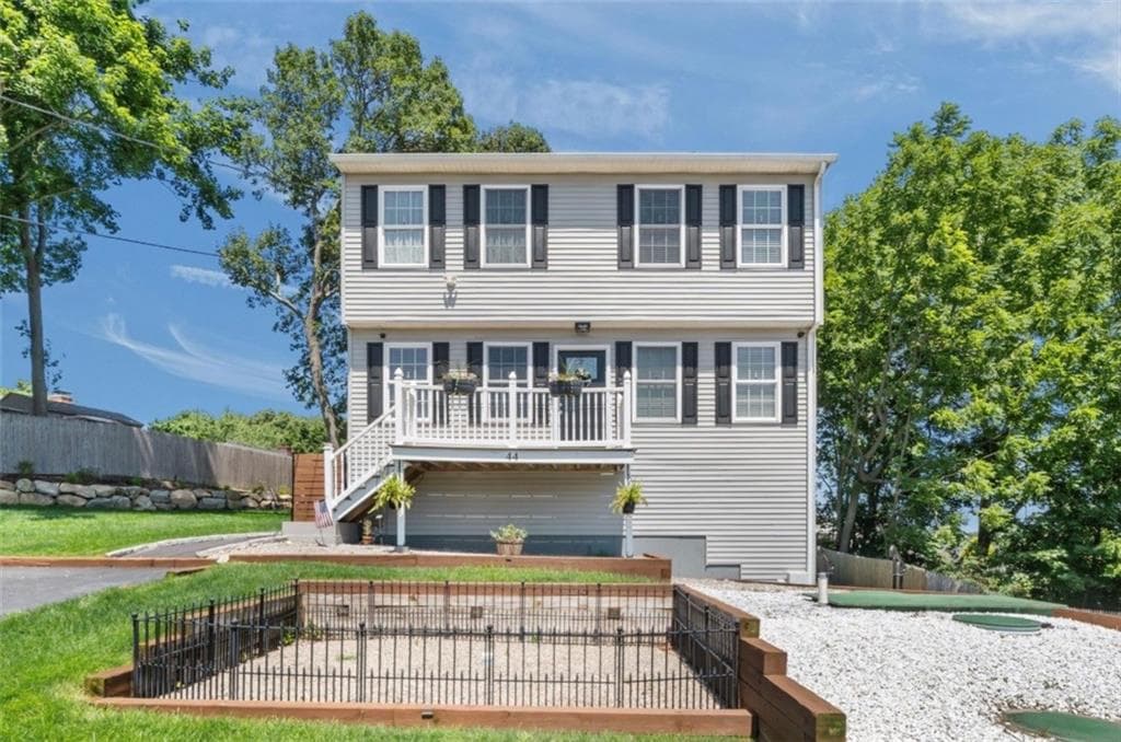 44 Dion Avenue photo 3