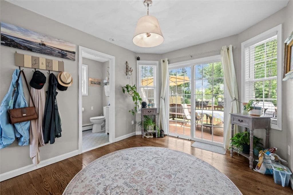 44 Dion Avenue photo 9