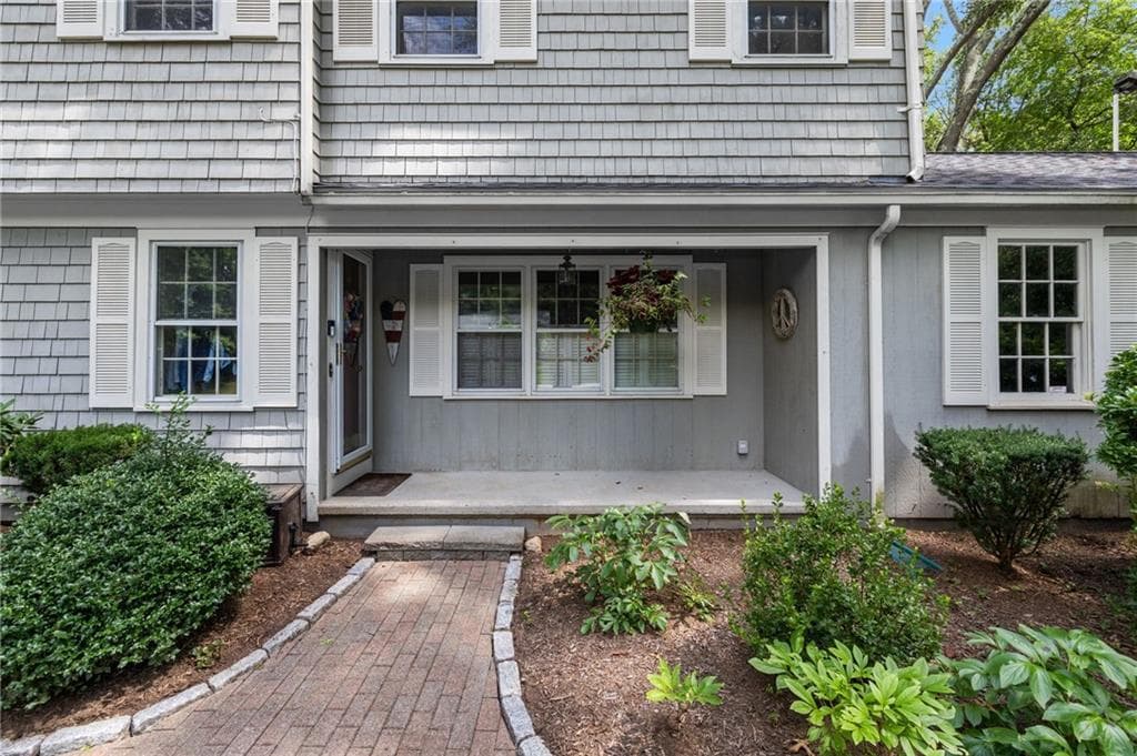 Single Family Residence at 150 Stone Ridge Drive, East Greenwich, photo 46 of 49
