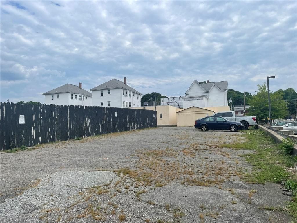 1158 1166 1172 N. Main and 81 Nashua Street photo 22