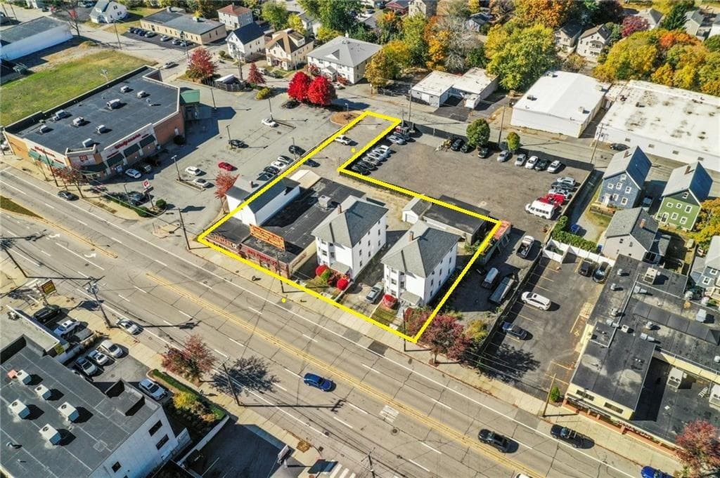 1158 1166 1172 N. Main and 81 Nashua Street