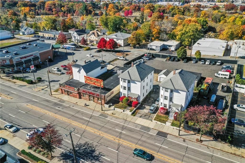 1158 1166 1172 N. Main and 81 Nashua Street photo 14