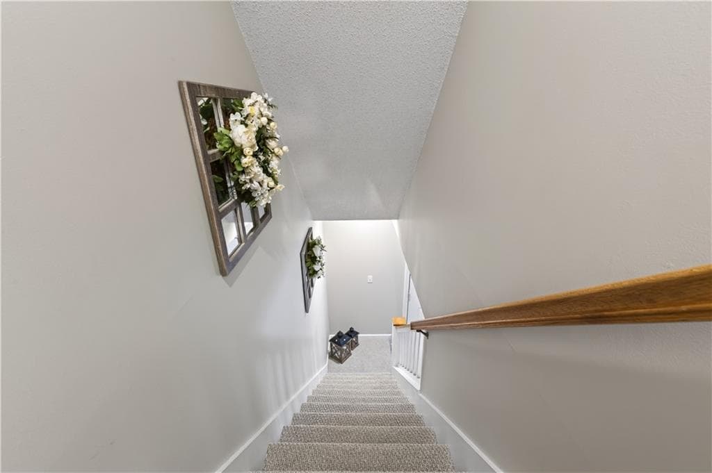 735 Willett Avenue UNIT 305 photo 16