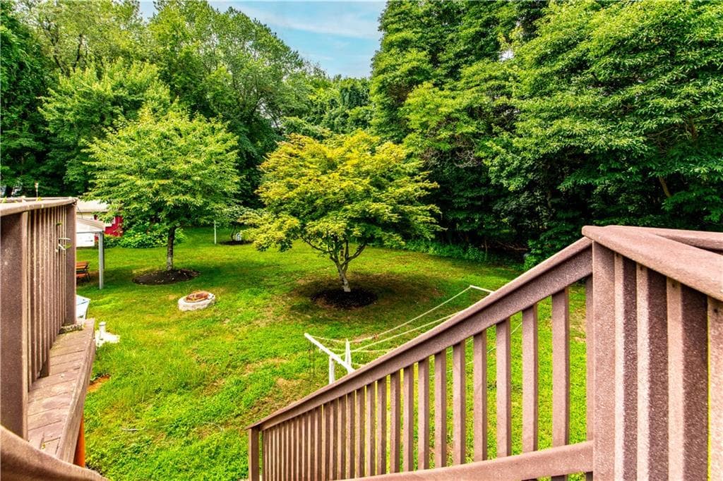 136 Jenckes Hill Road photo 13