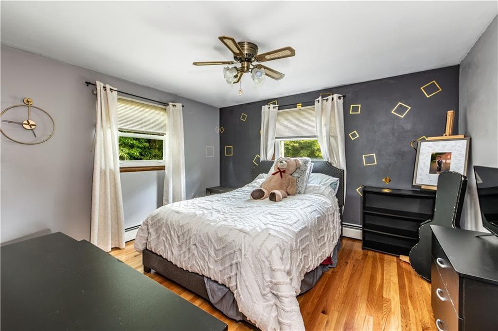 136 Jenckes Hill Road photo 16