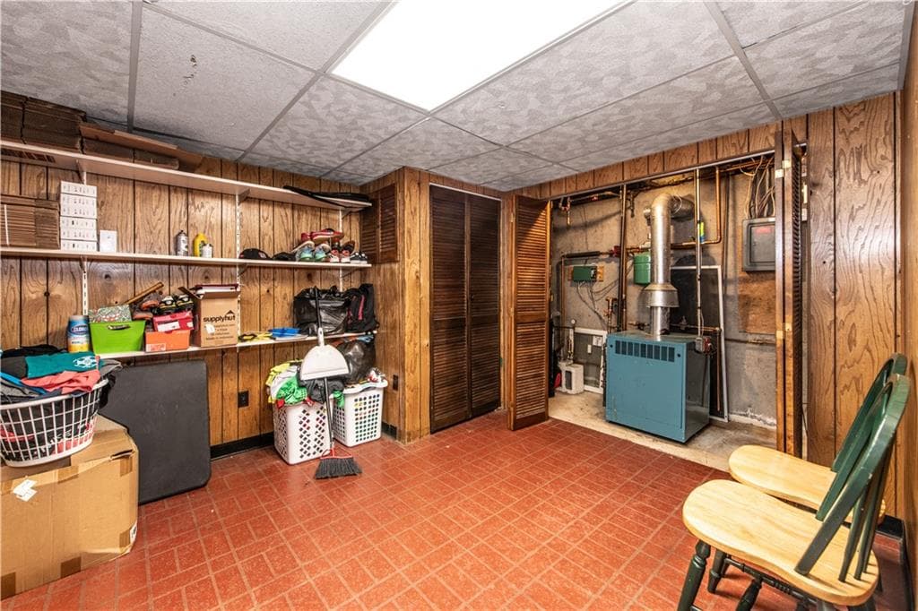 136 Jenckes Hill Road photo 24