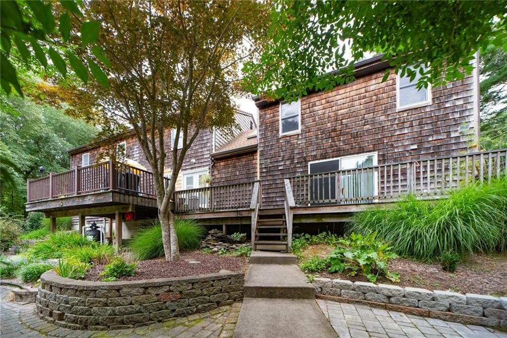 Single Family Residence at 35 Job Drive, Richmond, photo 42 of 50