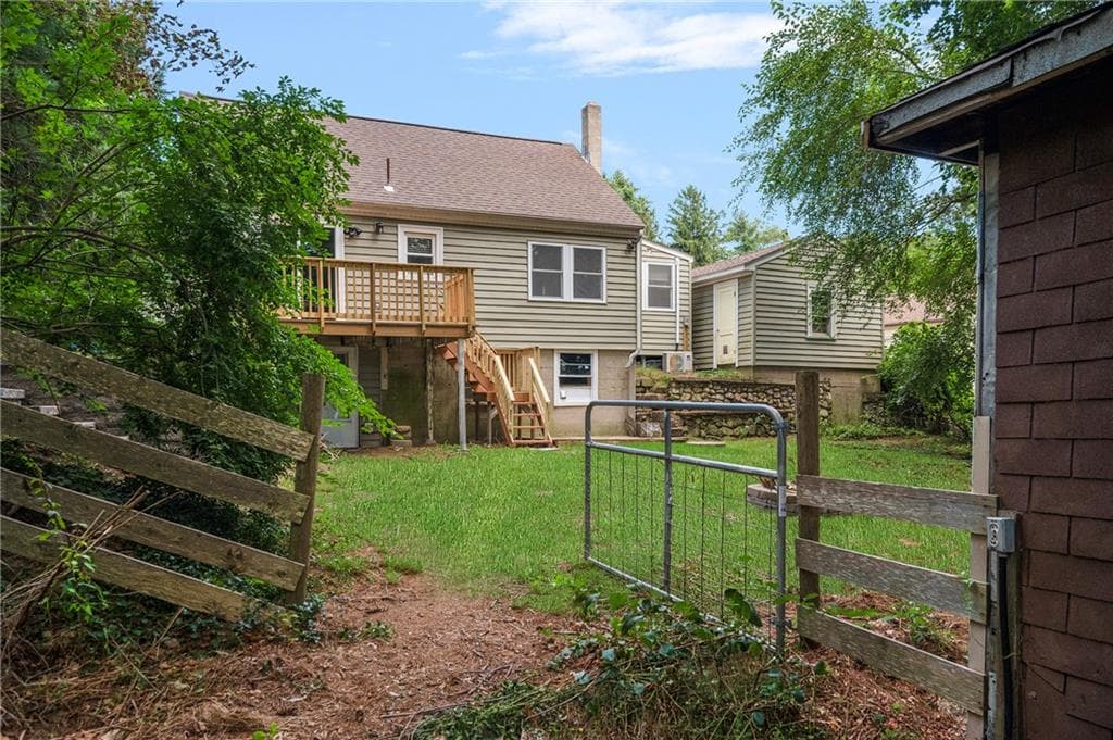 Single Family Residence at 22 Robbins Drive, Coventry, photo 23 of 28