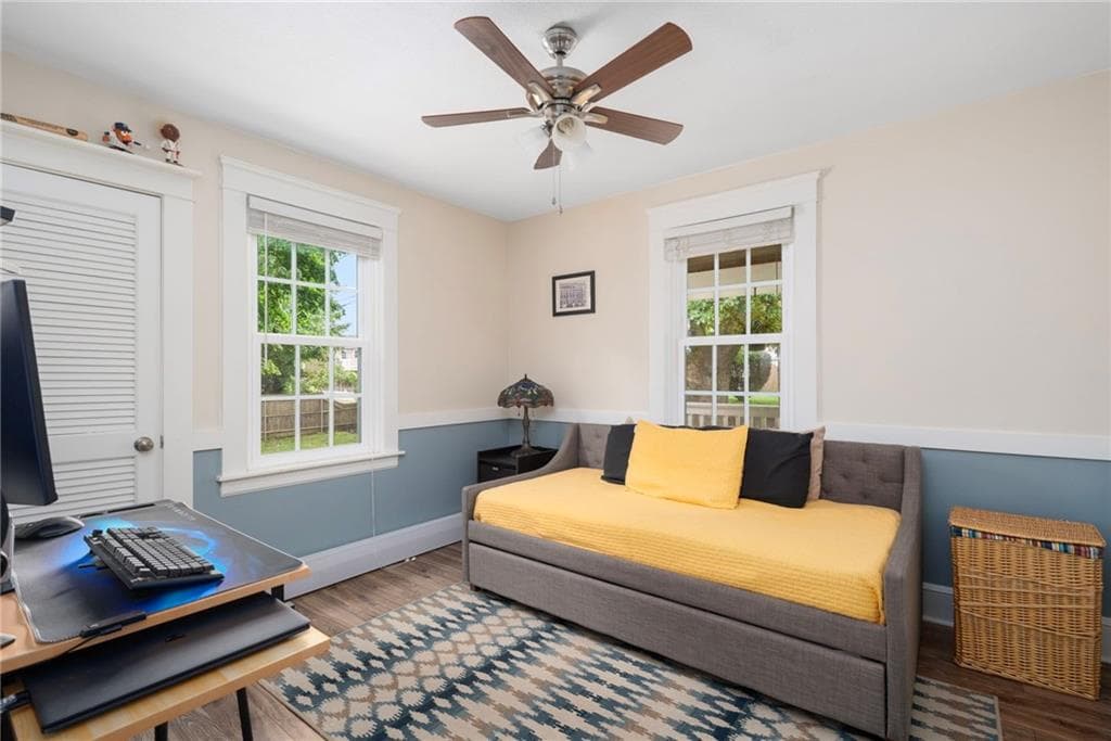 Single Family Residence at 34 Wuddall Avenue, Warwick, photo 22 of 46