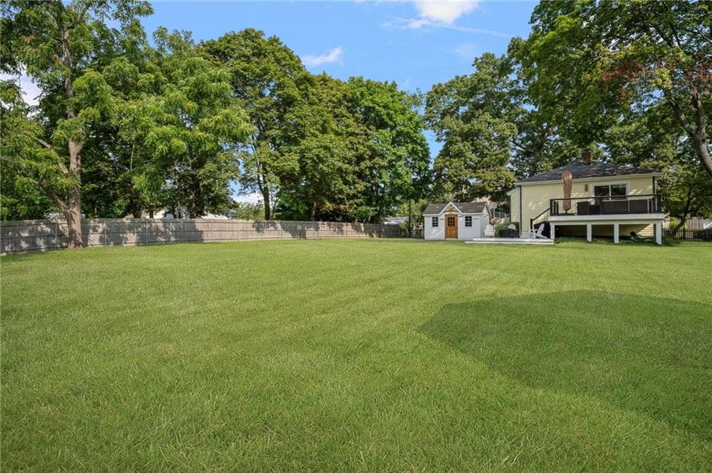 Single Family Residence at 34 Wuddall Avenue, Warwick, photo 34 of 46