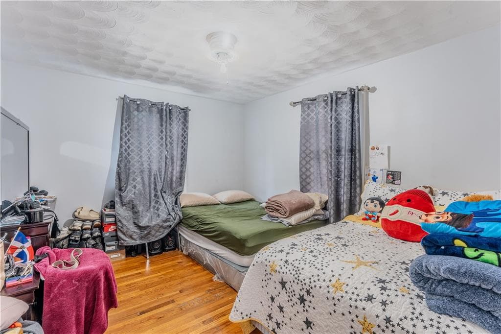 Multi Family at 95 Laura Street, Providence, photo 12 of 31