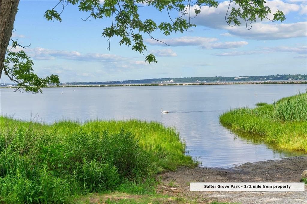 45 Marine Avenue photo 43