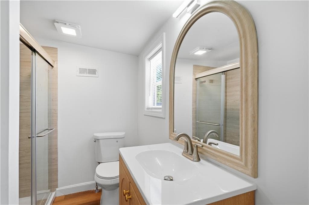 45 Marine Avenue photo 28