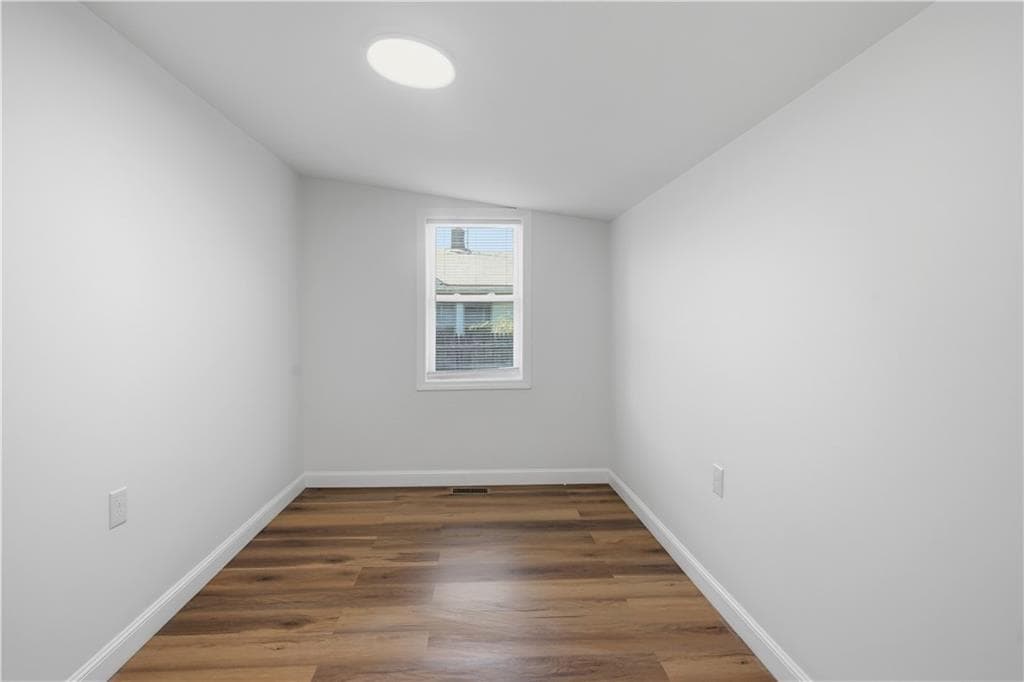 45 Marine Avenue photo 34