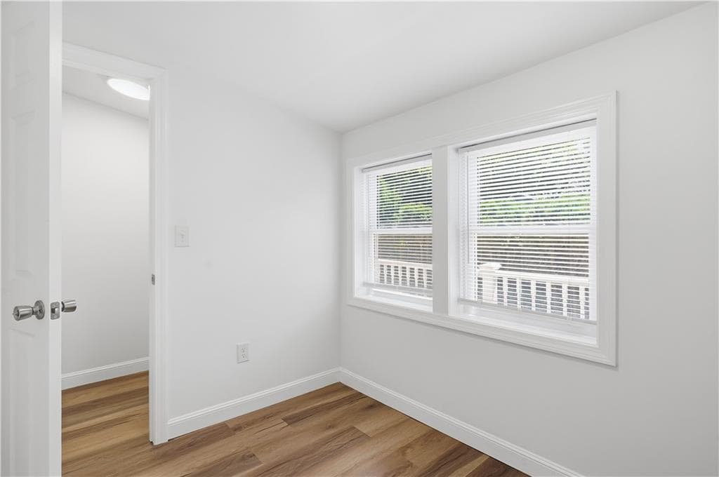 45 Marine Avenue photo 38