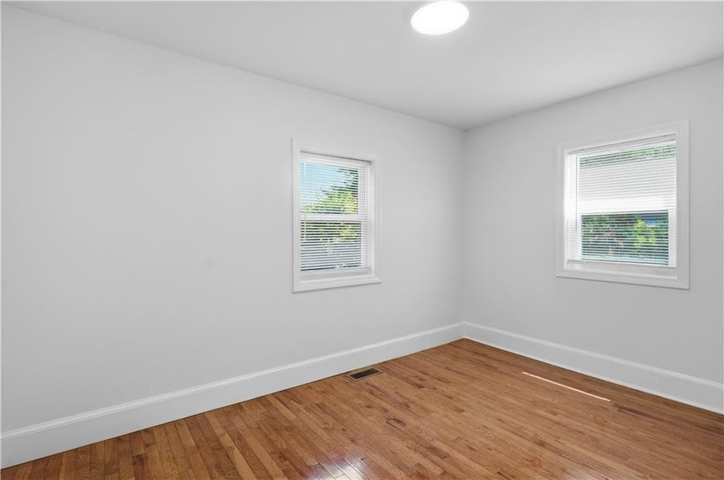 45 Marine Avenue photo 33