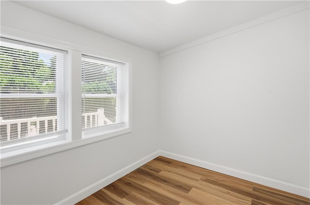 45 Marine Avenue photo 37