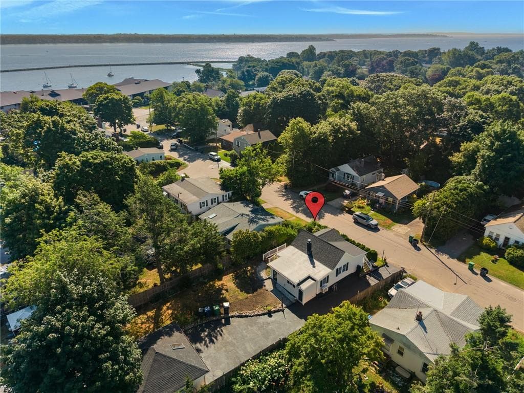 45 Marine Avenue photo 40