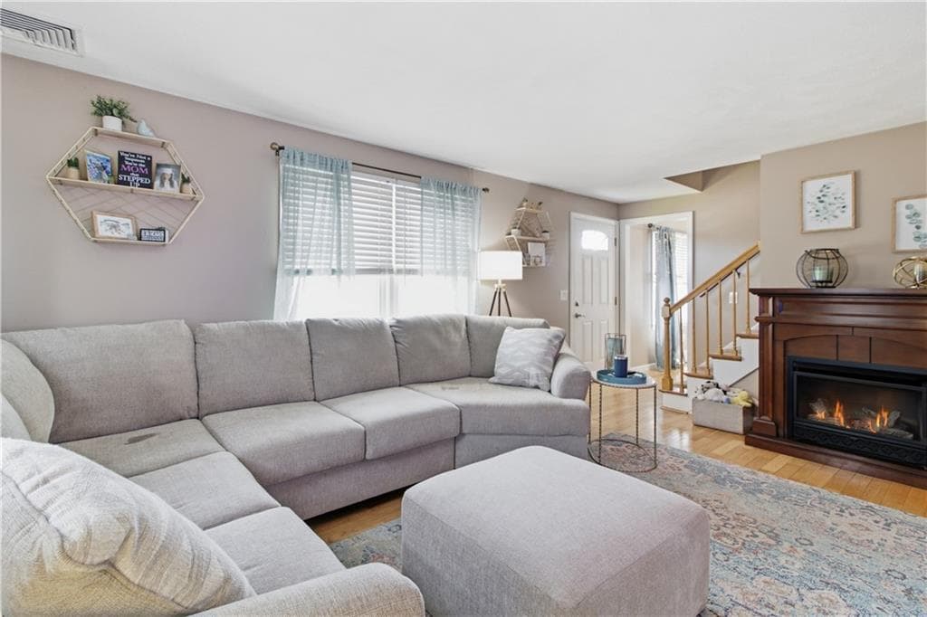 5 Beejay Court photo 15