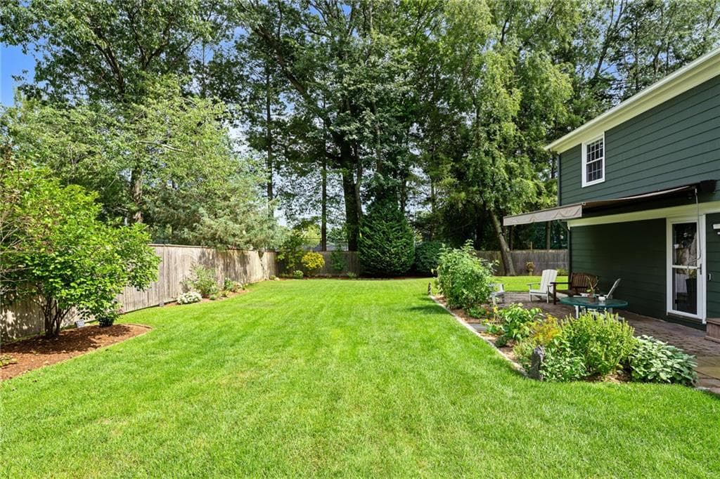 Single Family Residence at 10 Cherry Lane, Barrington, photo 28 of 34