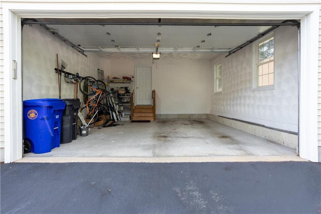 Condominium at 1421 Douglas Avenue UNIT L, North Providence, photo 27 of 32