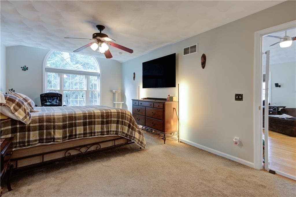 Condominium at 1421 Douglas Avenue UNIT L, North Providence, photo 17 of 32