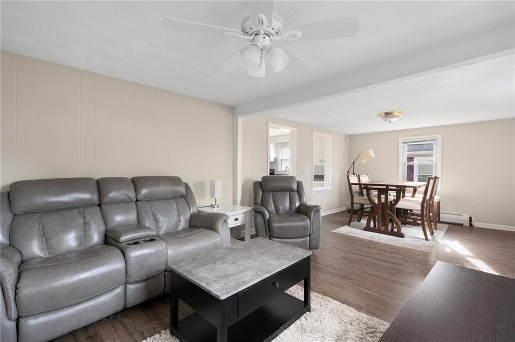 Single Family Residence at 135 Sandringham Avenue, Providence, photo 20 of 31