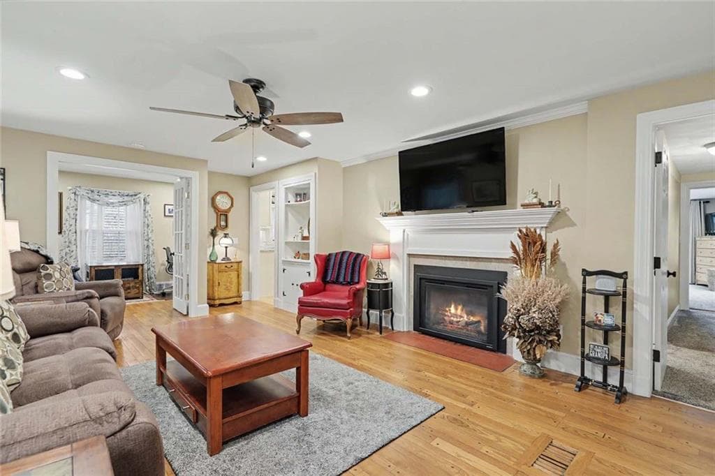 Single Family Residence at 25 Tingley Drive, Cumberland, photo 10 of 47