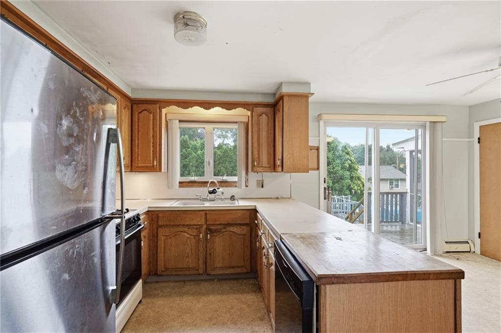 Single Family Residence at 51 Argonne Street, Johnston, photo 9 of 33
