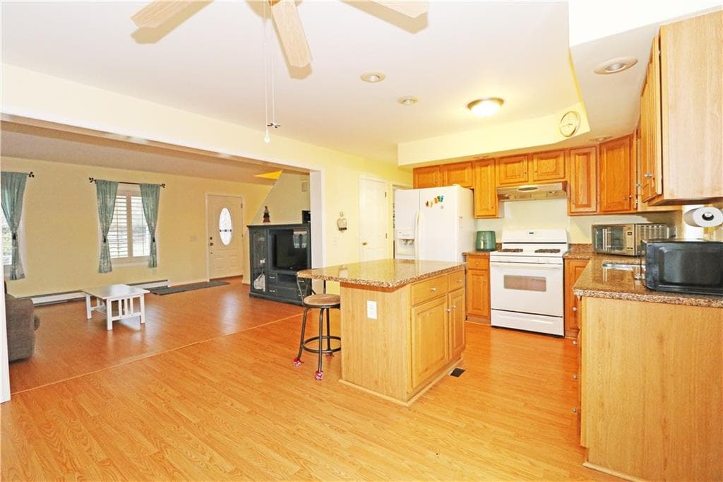 359 Main Road photo 12