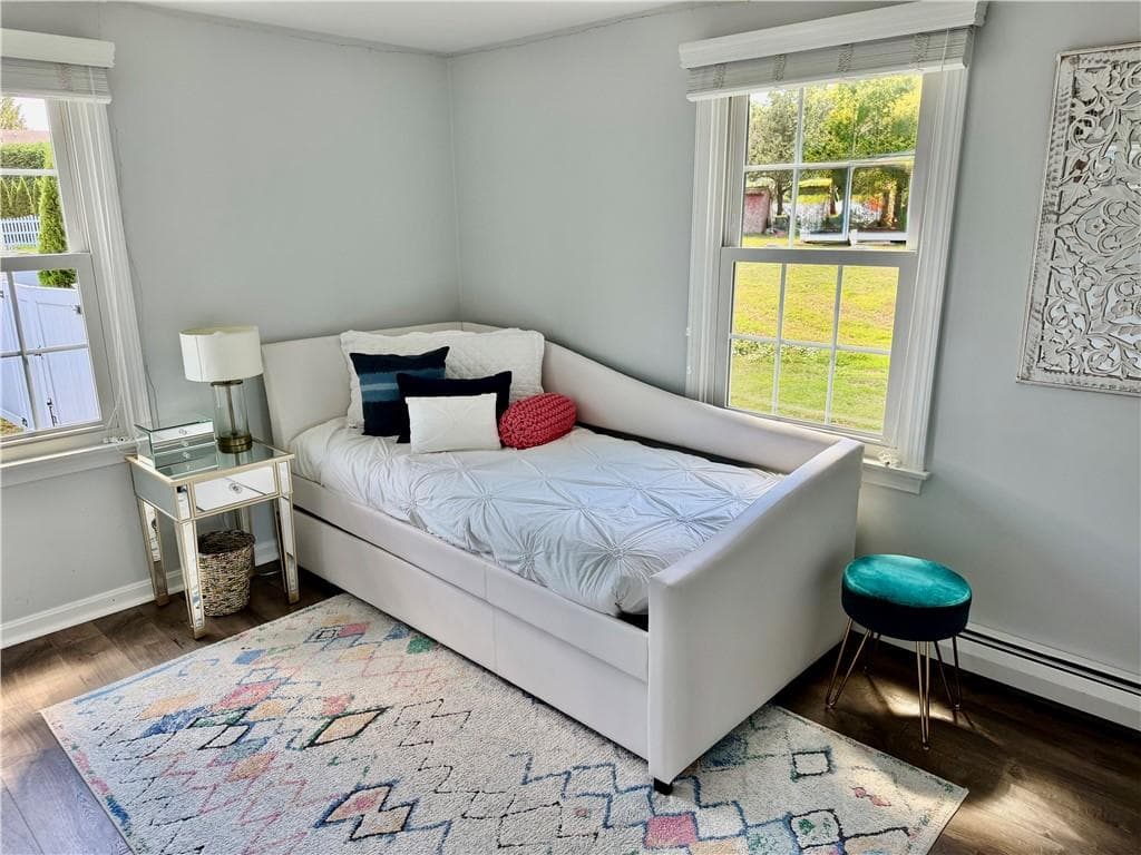 Single Family Residence at 7 Cortland Lane, Smithfield, photo 15 of 25