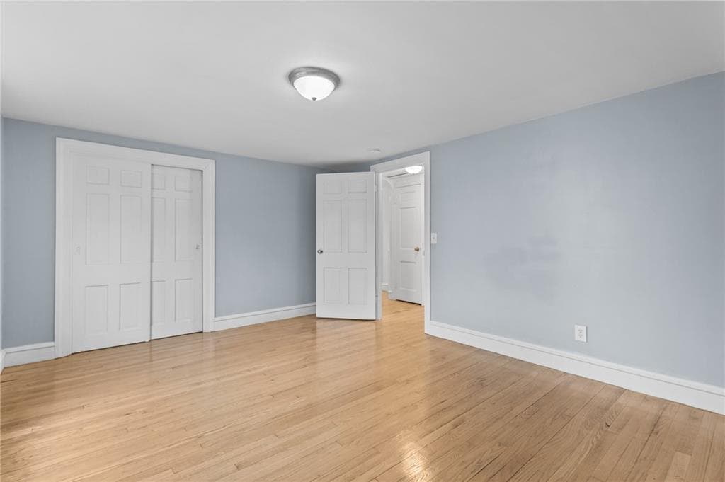 9 Country Parkway photo 33