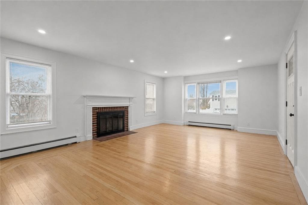 9 Country Parkway photo 18