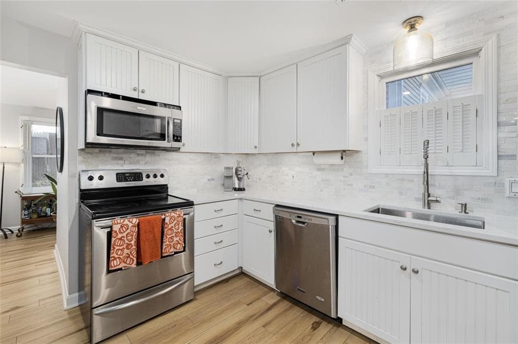 208 Marlborough Street UNIT 4 photo 11